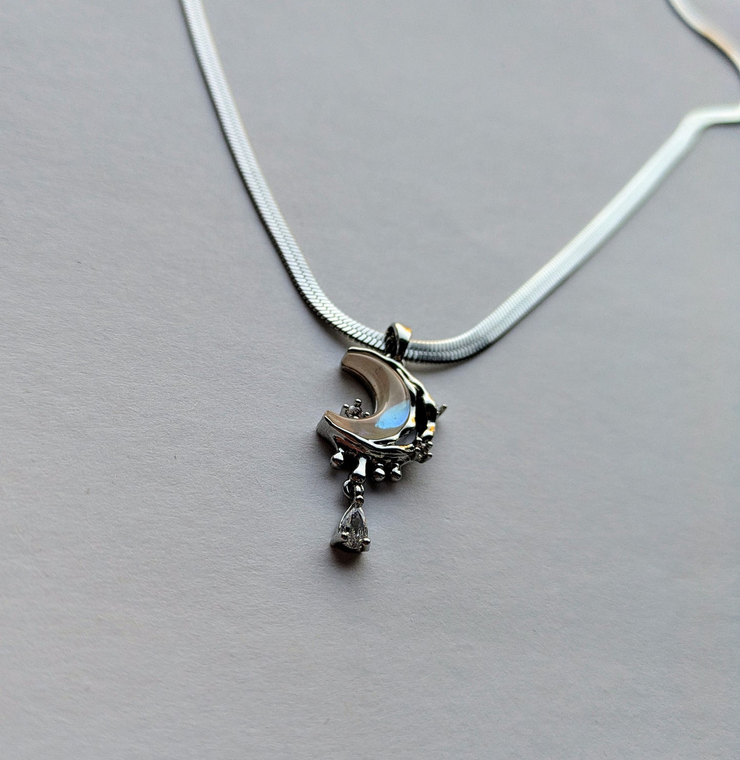 Moonbeam Necklace